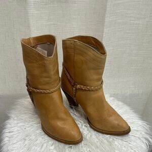 Vtg 80’s Fayva Slouch Western Boho tan leather heeled boots woman’s 6 M Romania